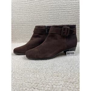 MUNRO Women's Callie Suede Ankle Booties 10M Brown Buckle Detail Stacked Heel
